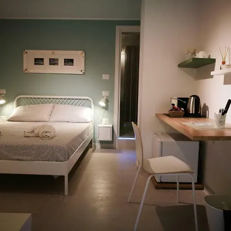 Simply House In 2 * Бари