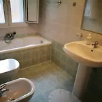 Simply House In 2 Daire *